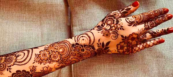 Lotus Mehndi Artist